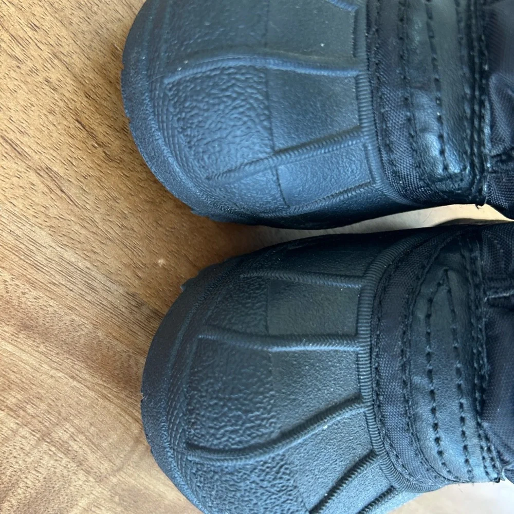 Sorel Kids Black Snow Boots with Velcro strap and Polar Bear Accent. Waterproof.